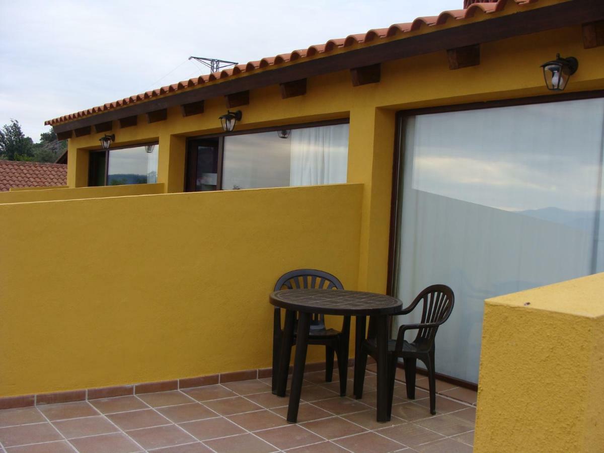 Apartamentos Rurales Manolo Casas del Monte Exterior foto